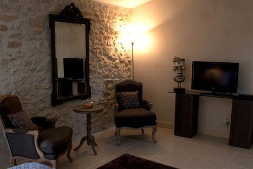 Maison d'hôtes D'hôtes La Maison De Léonie *